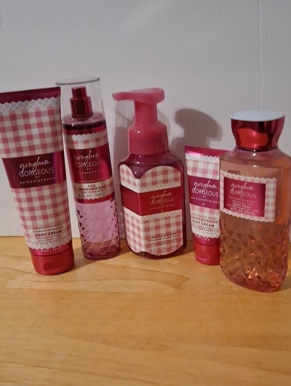 Bath & Body Works Pink Gingham Bath & Body Set